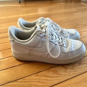 Nike Air Force 1
